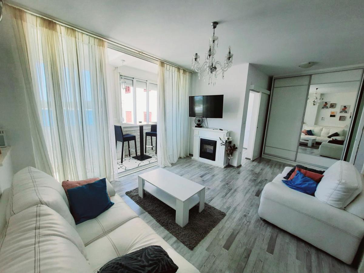 Apartman Cezar2 Рогозниця Екстер'єр фото
