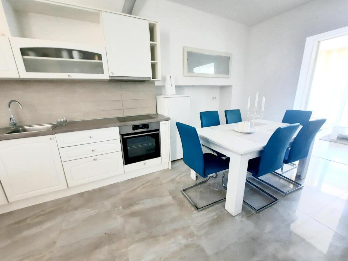Apartman Cezar2 Рогозниця Екстер'єр фото